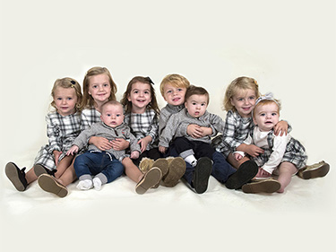 Family portrait session by Janet Joyner Photography, Teaneck NJ
